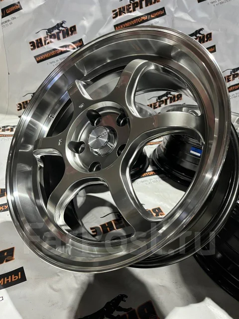 BADX. 7.5x17", 5x114.3, ET38, �� 73,1���. ����