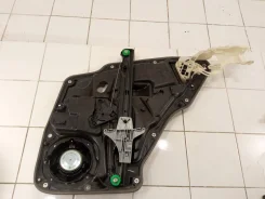 ��������������� ������. ������ ����� Volkswagen Tiguan I 5N2 [5N0839461A] 5N0839461A ����