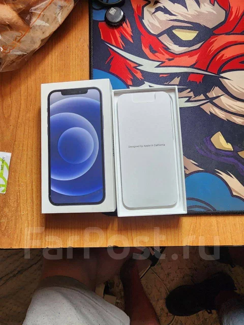 Apple iPhone 12. �/�, 64 ��, �����, 4G LTE, NFC ����