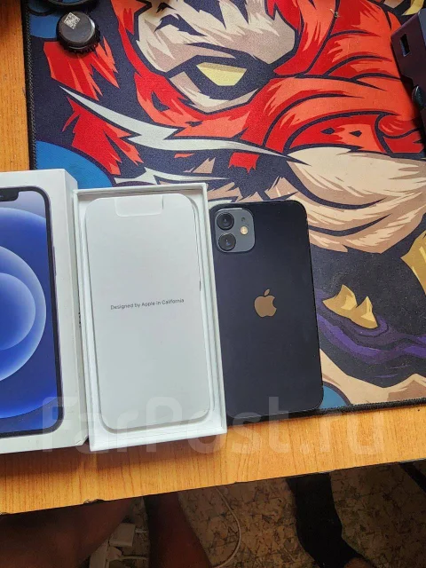 Apple iPhone 12. �/�, 64 ��, �����, 4G LTE, NFC ����