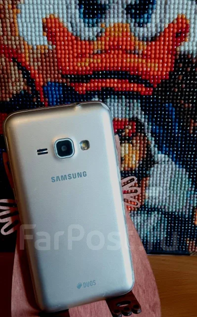 Samsung Galaxy J1. �/�, 8 ��, �������, �����������, 4G LTE ����
