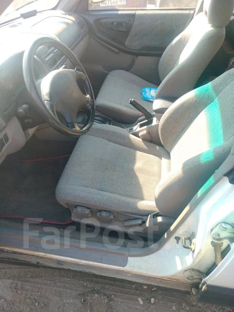 Subaru Forester ����