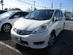 Honda Fit Shuttle. ��������, ��������, 1.5 (120��.�.), ������, 87����. ��, �/�. ��� ����� �� ������������ ����
