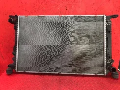 �������� �������� ���� A5 8K0121251AA ����