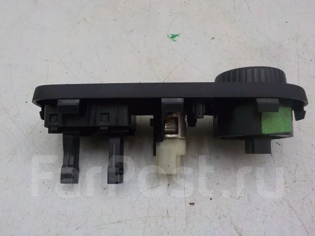 ������ Renault Duster 2012- 251630024R ����
