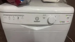 Indesit ����