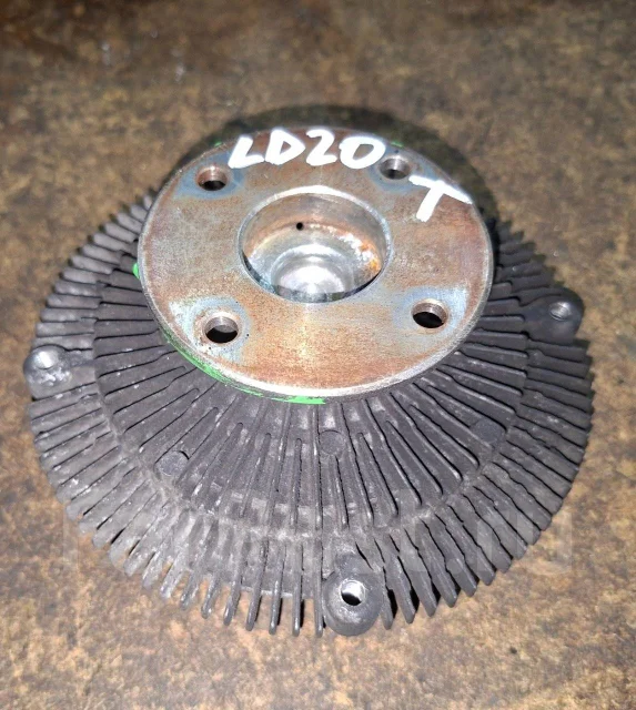 ��������� ����������� Nissan 2108213C00 ����