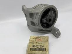 ����� ��������� Mitsubishi MR403670 L Lancer CS2A MR403670 MR403670 ����