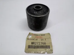 ����������� ���������� ���� Mitsubishi Pajero iO MR272768 MR272768 MR272768 ����
