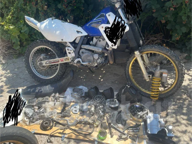Suzuki DR-Z 400 ����