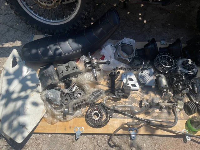 Suzuki DR-Z 400 ����