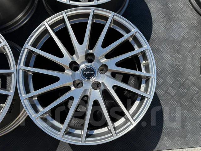 MID Lefinada. 8.0x19", 5x120, ET25, �� 60,1���. ����