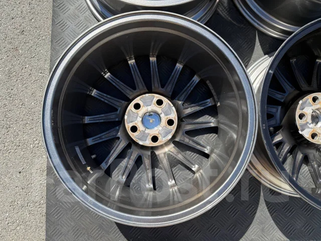 MID Lefinada. 8.0x19", 5x120, ET25, �� 60,1���. ����