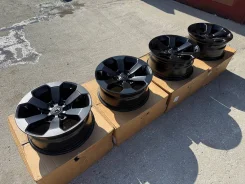 Mopar. 8.0x18", 6x139.7, ET19, �� 77,8���. ����