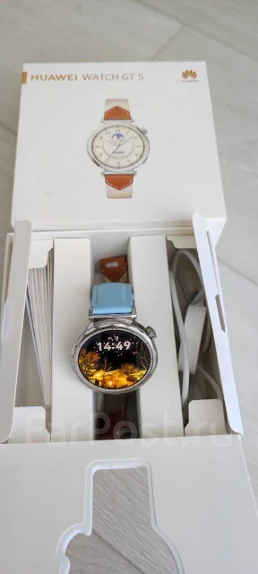 Huawei Watch GT 5. SIM-����� ����