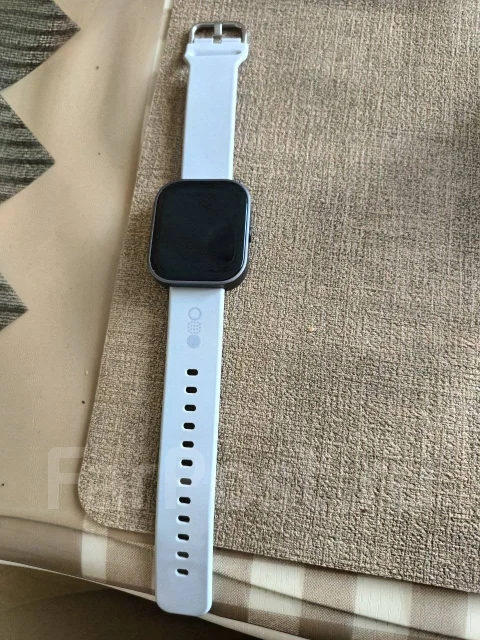 CMF Watch Pro ����