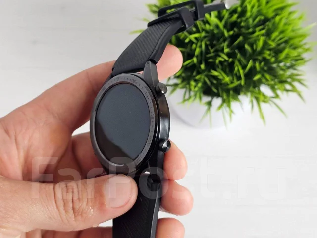 Huawei Watch GT. IP67 ����