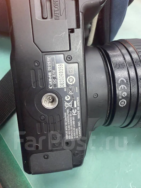 Canon EOS 1000D ����