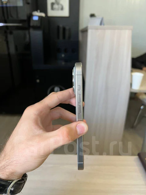 Apple iPhone 15 Pro. �/�, 256 ��, �����������, �����, 4G LTE, 5G ����