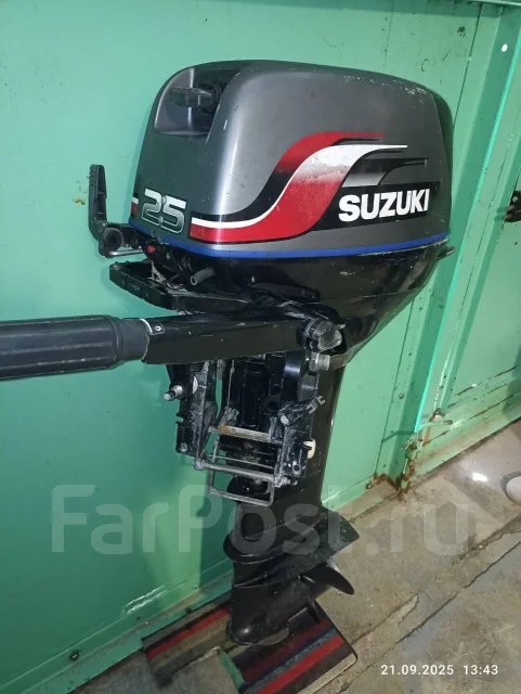 Suzuki. 25��.�., 2-�������, ����������, ���� L (508 ��) ����