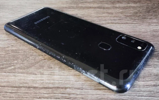 Samsung Galaxy M21. �/�, 64 ��, ������, ������� �������, NFC ����