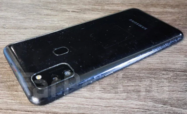 Samsung Galaxy M21. �/�, 64 ��, ������, ������� �������, NFC ����