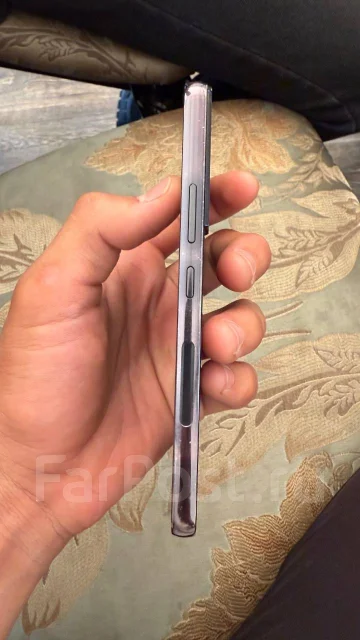 Samsung Galaxy S22. �/�, 8 ��, ����������, 3G, 4G LTE, Dual-SIM, NFC ����