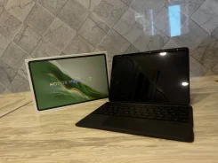 Honor MagicPad 2 ����