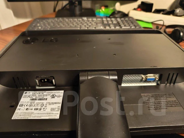 LG. 22", ���������� �� (LCD, LED, QLED) ����