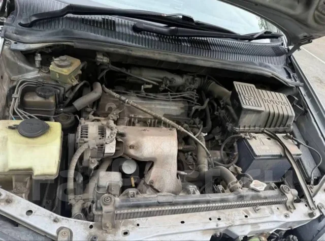 Toyota Ipsum. �������, ��������, 1.8 (135��.�.), ������, 358 618����. �� ����