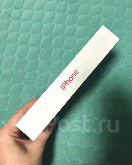 Apple iPhone Xr. �/�, 64 ��, �������, 4G LTE ����