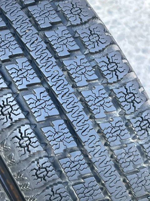 Toyo Garit G4. ������, ��� �����, 2011 ���, �/�, ����� 5 % ����