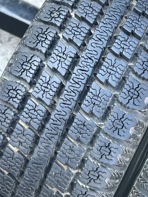 Toyo Garit G4. ������, ��� �����, 2011 ���, �/�, ����� 5 % ����