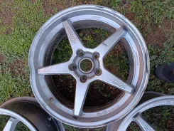 2Crave Wheels. x18", 5x114.3 ����