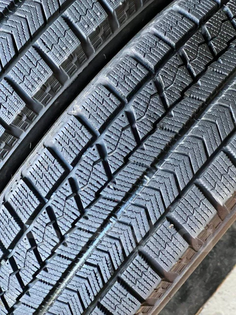 Bridgestone Blizzak VRX. ������, ��� �����, 2018 ���, �/�, ����� 5 % ����