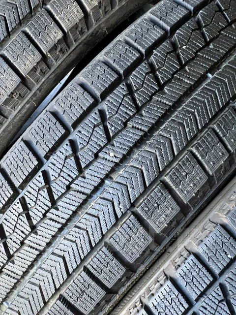 Bridgestone Blizzak VRX. ������, ��� �����, 2018 ���, �/�, ����� 5 % ����