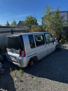 Honda Mobilio. L15A ����