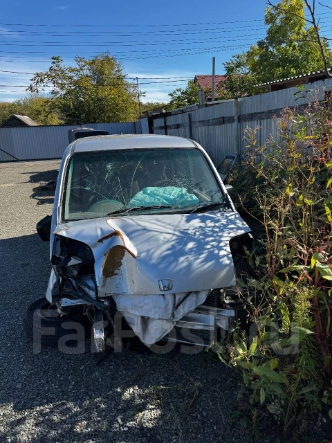 Honda Mobilio. L15A ����