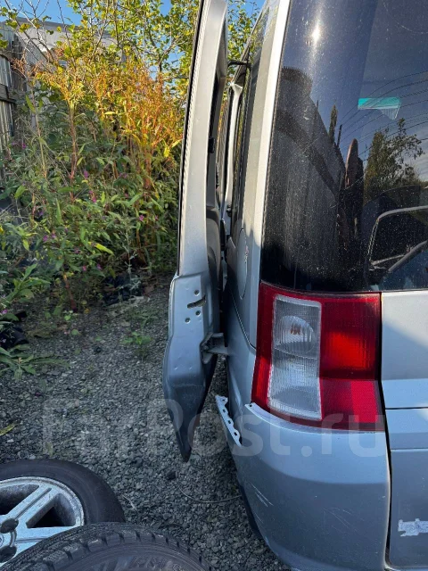 Honda Mobilio. L15A ����