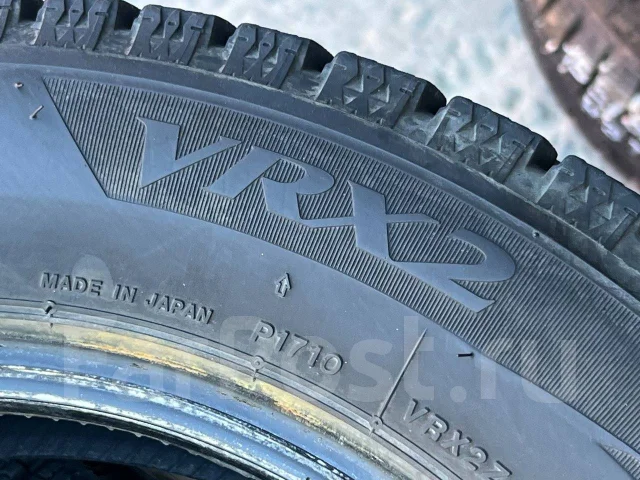 Bridgestone Blizzak VRX2. ������, ��� �����, 2017 ���, �/�, ����� 5 % ����