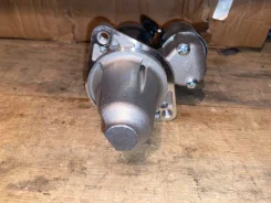 ������� Nissan 23300-2F000 SR20 STNI010 8T 1.4KW 23300-2J200 ����