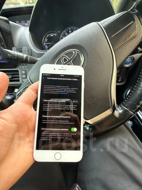 Apple iPhone 8 Plus. �/�, 64 ��, 3G, 4G LTE, Dual-SIM, ����������, ���������, NFC ����