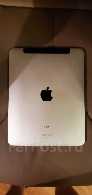 Apple iPad 1. 9.7 ������, ������ 16 �� ����