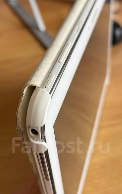 Samsung Galaxy Tab 4 ����