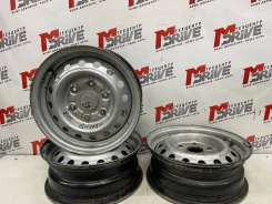 Toyota. 5.5x15", 6x139.7, �� 66,8���. ����