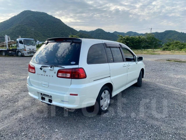 Nissan Liberty. RM12, QR20DE ����