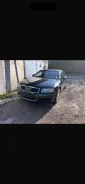 Audi A8 ����