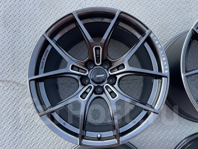 RAYS Gram Lights 57FXZ. 10.5x19", 5x114.3, ET20, �� 73,1���. ����