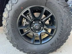 Jeep. 7.5x17", 5x127, ET35, �� 71,5���. ����