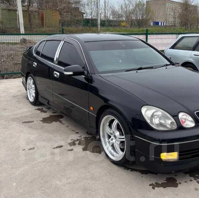 Stern. 8.5x18", 5x114.3, ET-45, �� 70,1���. ����
